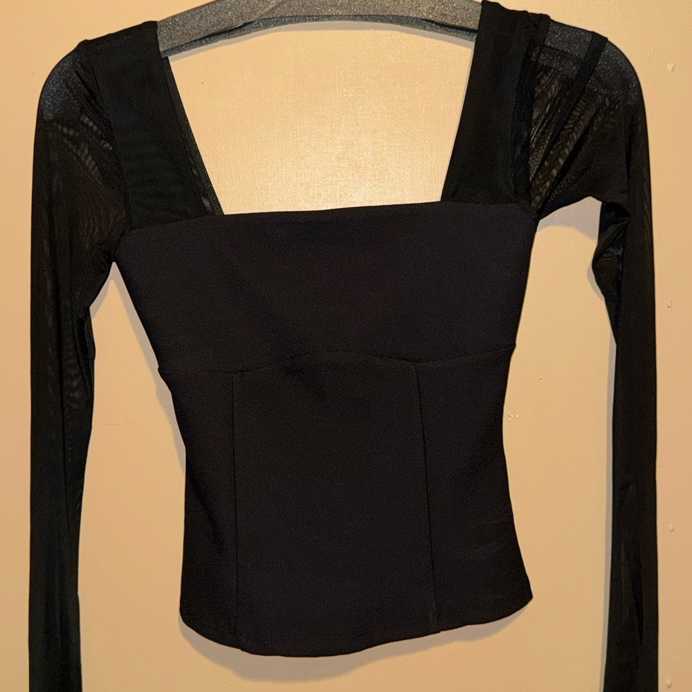 Abercrombie & Fitch Black Long Sleeve Top - Picture 2 of 3